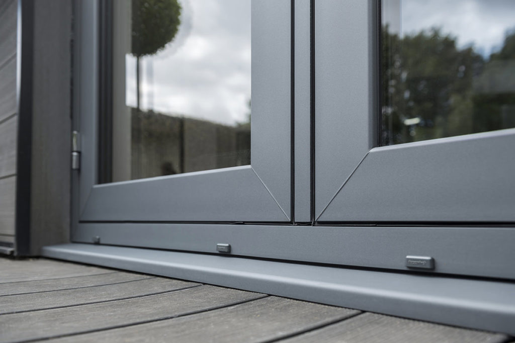 Flush Sash Door